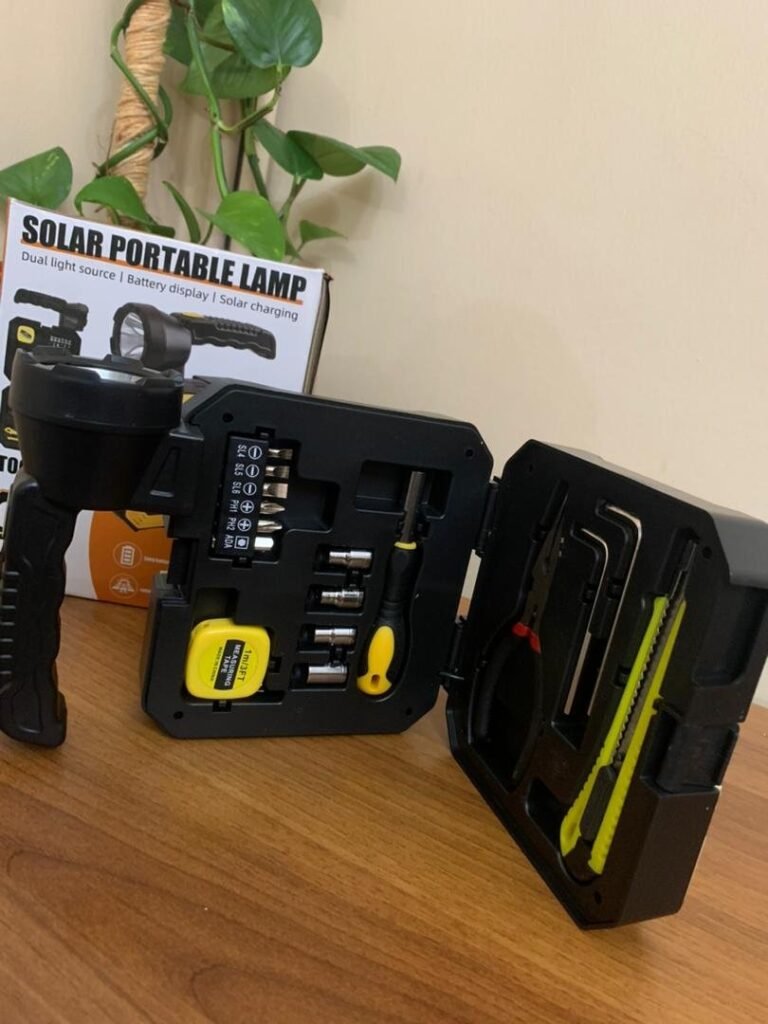 Lampe Solaire avec Kit de Tournevis - Outils Multifonctions Portables